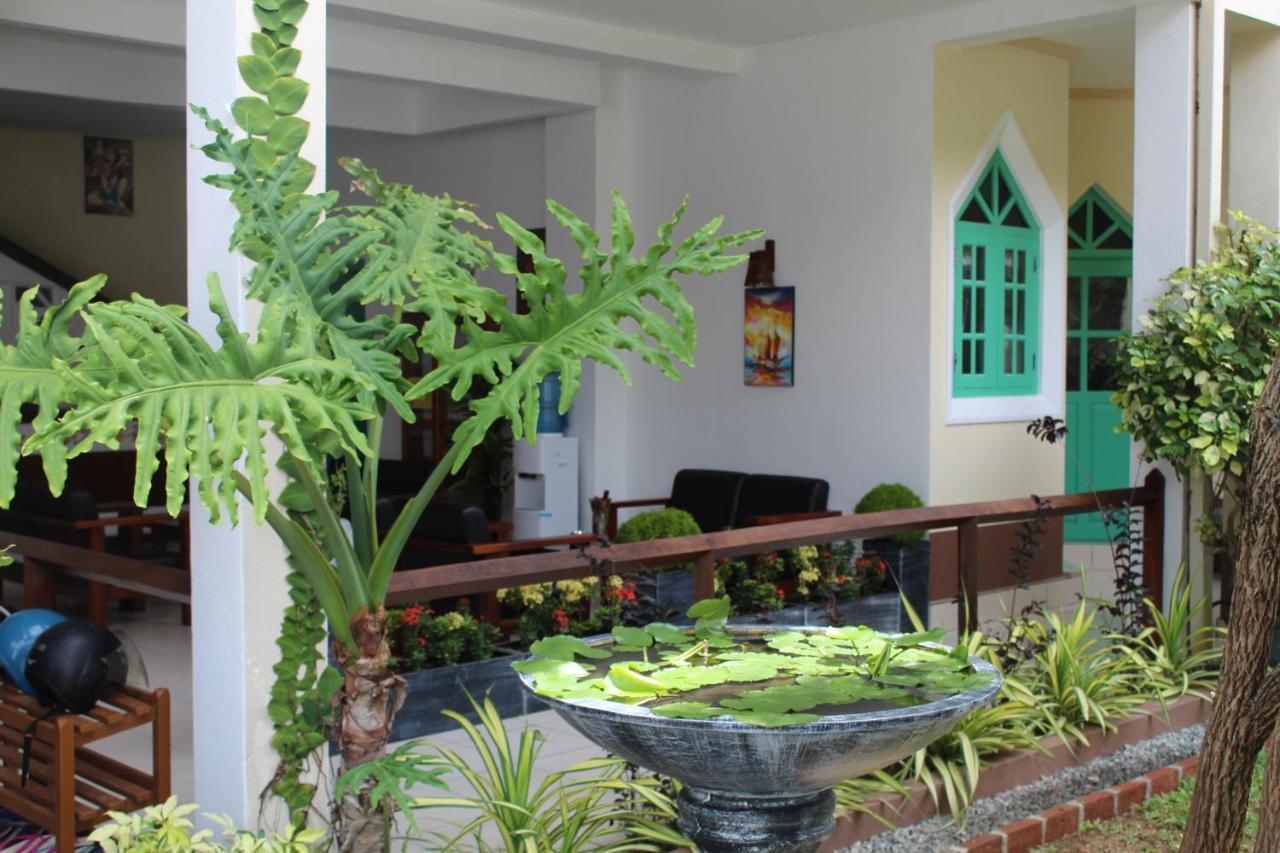 Blue Eyes Inn Unawatuna Luaran gambar
