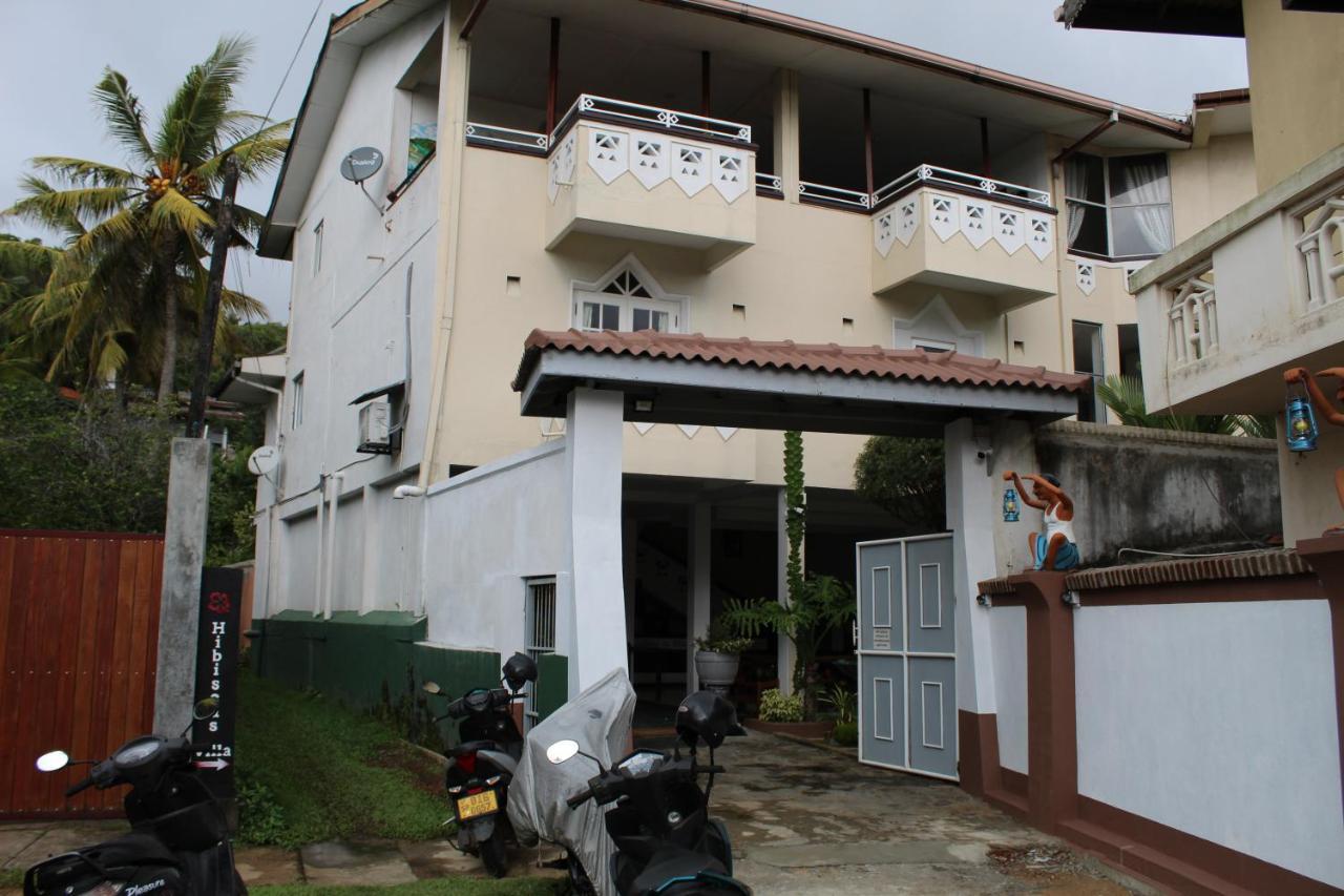 Blue Eyes Inn Unawatuna Luaran gambar